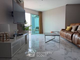 Продажа 2 спальни кондо в Хуаи Кхщанг, Бангкок