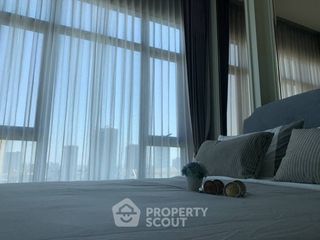 Продажа 2 спальни кондо в Пхра Кханонг, Бангкок