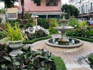 Casa adosada en venta de 5 habitaciones en Chatuchak, Bangkok