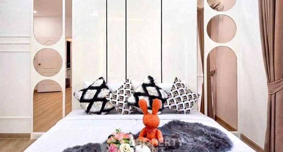 For sale 4 bedrooms house in Bang Lamung, Chonburi