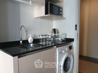 Продажа 2 спальни кондо в Хуаи Кхщанг, Бангкок