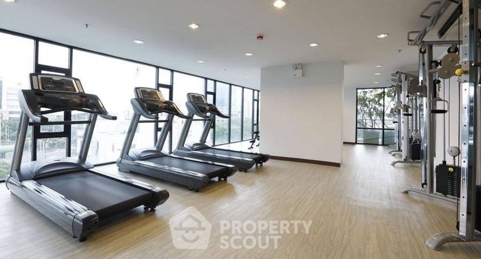 For sale 1 bed condo in Sathon, Bangkok