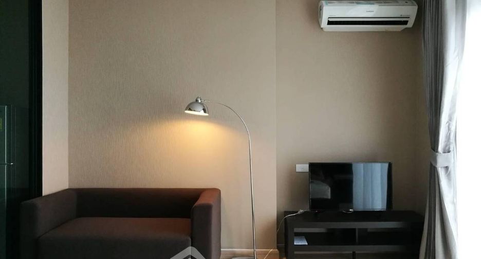 For sale 1 bed condo in Sathon, Bangkok