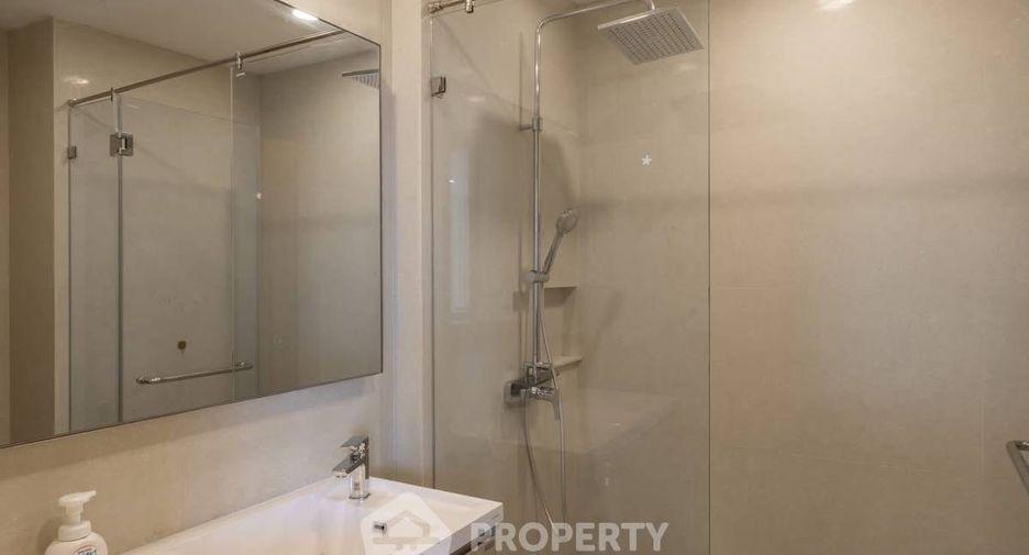 À louer et à vendre 2 chambres condo à Khlong Toei, Bangkok