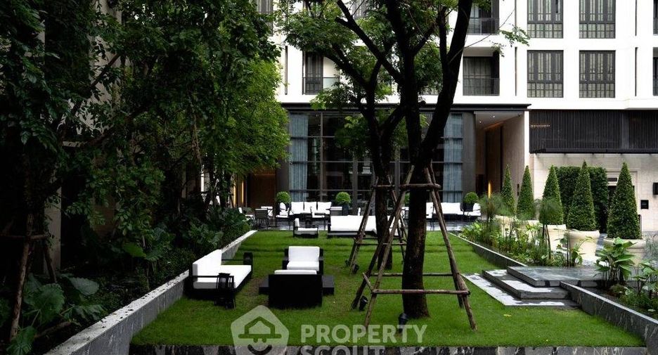 For sale 2 bedrooms condo in Watthana, Bangkok