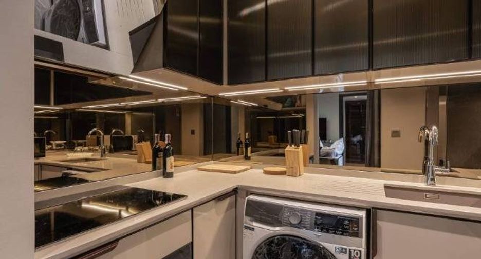 For sale 2 bedrooms condo in Watthana, Bangkok