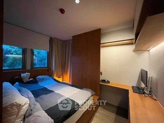 For sale 1 bed condo in Phra Khanong, Bangkok