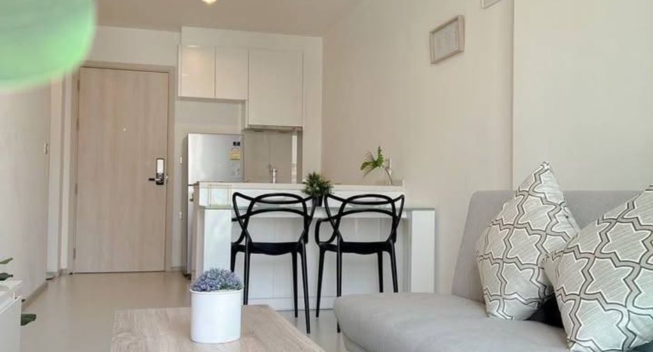 À vendre 1 chambre condo à Khlong Toei, Bangkok