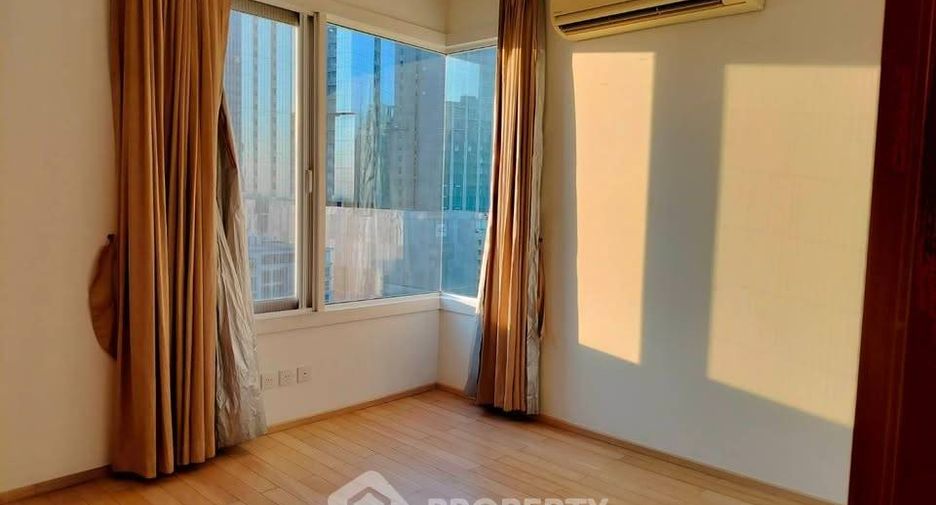Продажа 3 спальни кондо в Кхлонг Тоеи, Бангкок