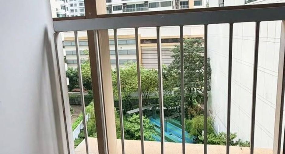 Продажа 1 кровать кондо в Кхлонг Тоеи, Бангкок