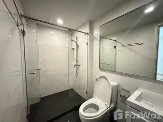For rent 2 bedrooms condo in Yan Nawa, Bangkok