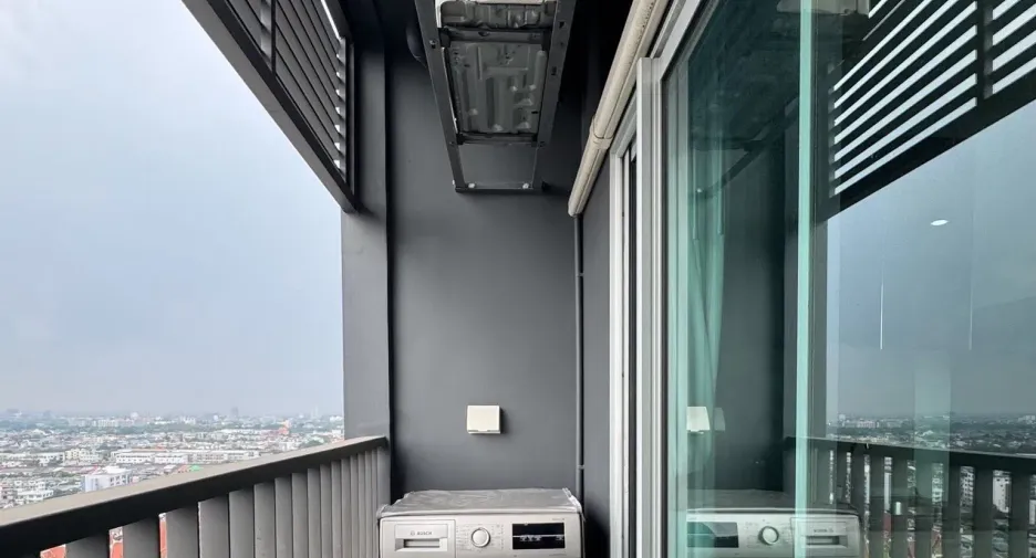 For sale 1 Beds condo in Bangkok Noi, Bangkok