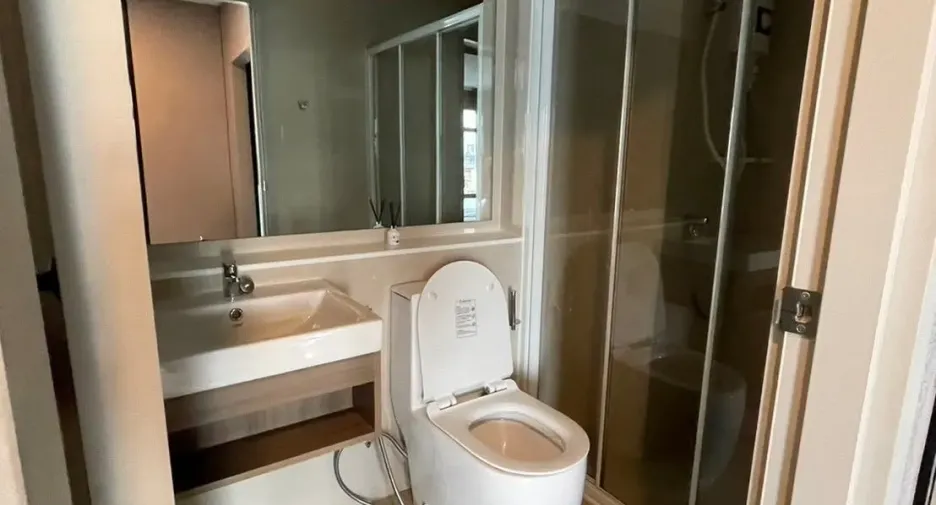 For rent 1 bed condo in Din Daeng, Bangkok