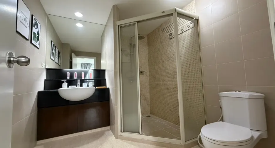 For sale and for rent 1 bed condo in Phaya Thai, Bangkok