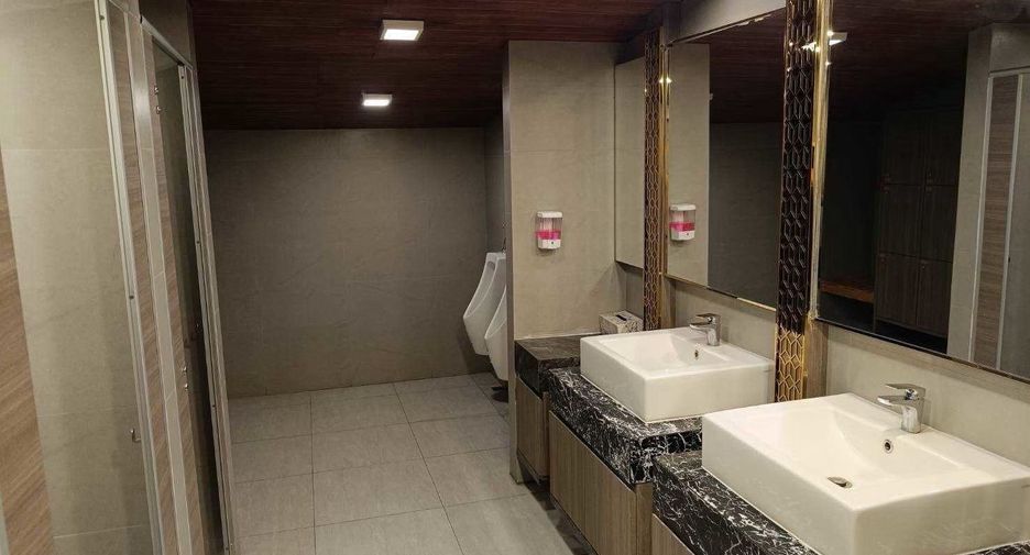 For sale 1 bed condo in Huai Khwang, Bangkok