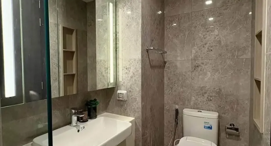 For rent 1 Beds condo in Phaya Thai, Bangkok