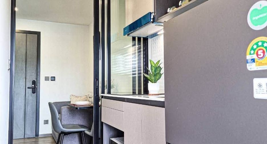 Wohnung zur Miete mit 1 Zimmer in Lat Phrao, Bangkok