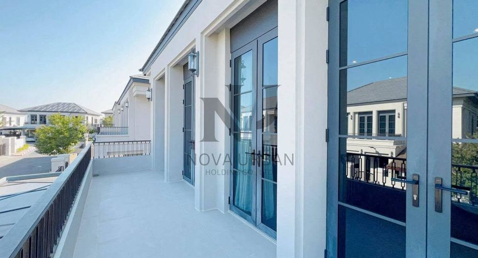For sale 4 bedrooms house in Bang Lamung, Chonburi