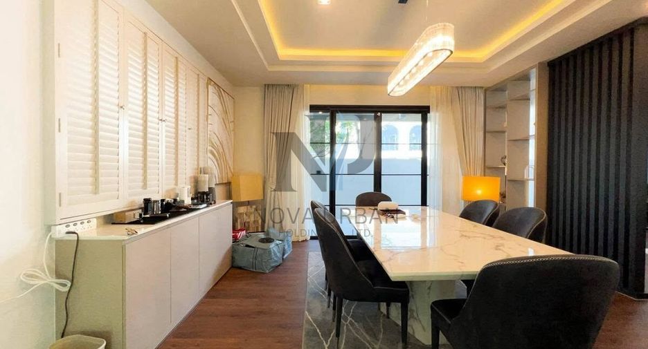 For sale 4 bedrooms house in Bang Lamung, Chonburi