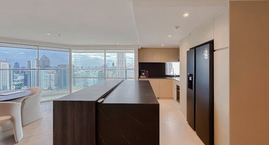 Condo en venta de 4 habitaciones en Watthana, Bangkok