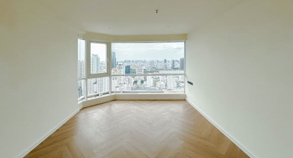 Condo en venta de 4 habitaciones en Watthana, Bangkok