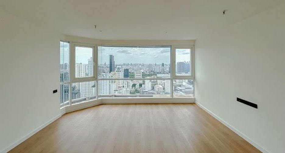 Condo en venta de 4 habitaciones en Watthana, Bangkok