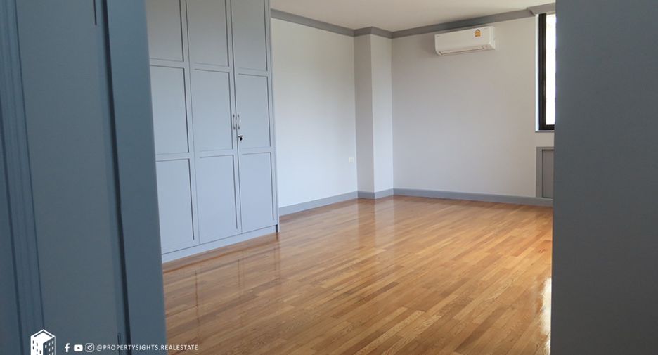 Wohnung zur Miete mit 4 Zimmer in Khlong Toei, Bangkok