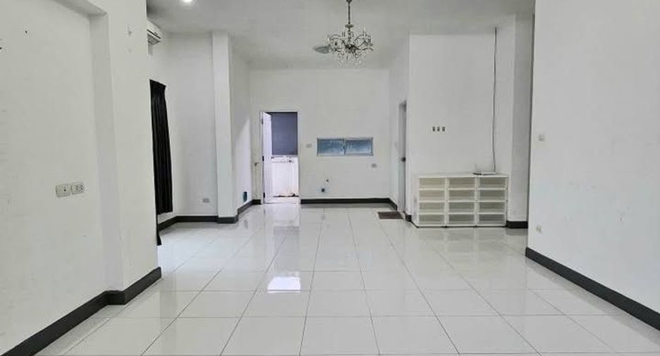 出租 2 卧室 独立屋 在 塔朗, 普吉