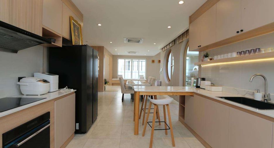 ให้เช่า 4 ห้องนอน บ้านเดี่ยว ใน เมืองเชียงใหม่, เชียงใหม่