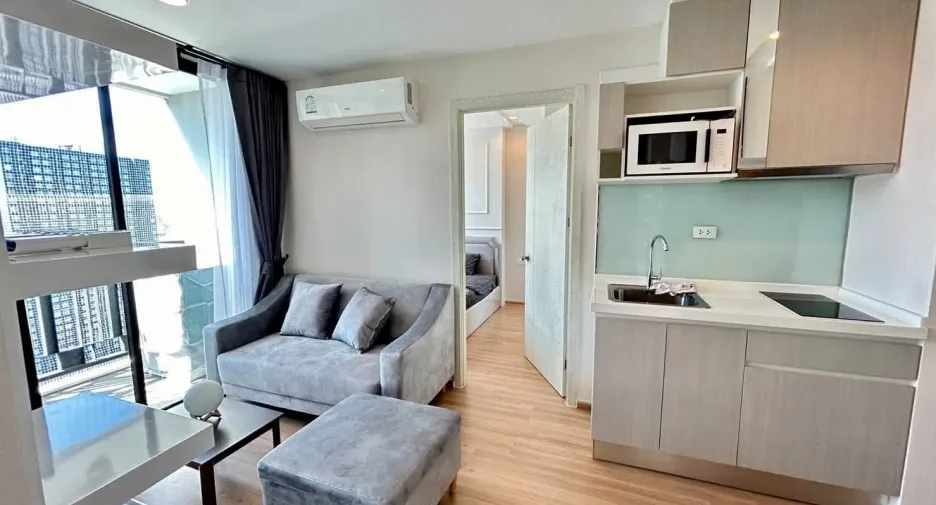 For rent 2 bedrooms condo in Suan Luang, Bangkok