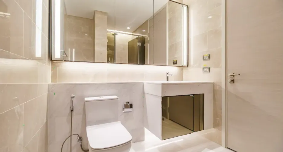Condo en venta y en alquiler de 2 habitaciones en Pathum Wan, Bangkok