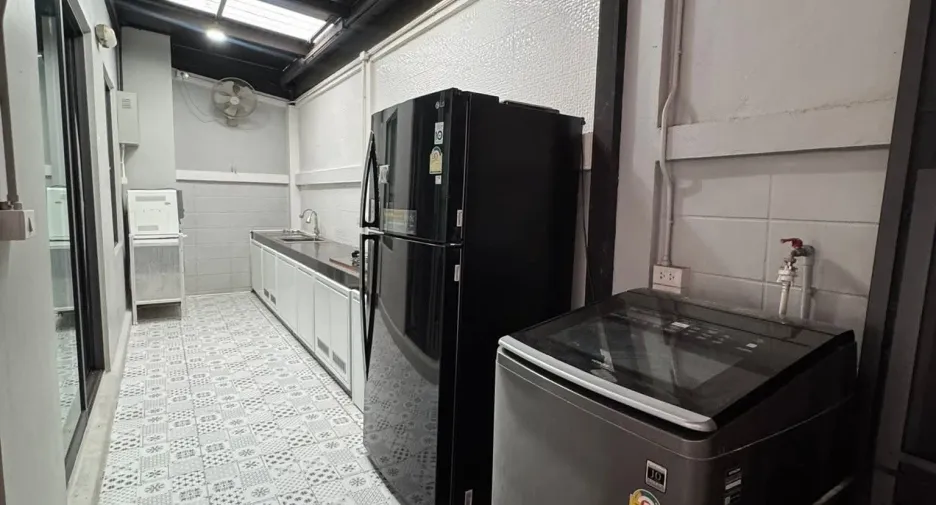 Reihenhaus zur Miete mit 3 Zimmer in Mueang Chiang Mai, Chiang Mai