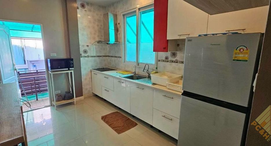 Продажа 4 спальни дом в Банг Сарай, Паттайя