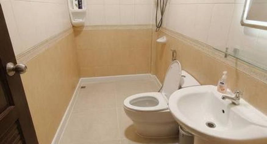 Аренда и продажа 3 спальни дом в Банг Ламунг, Чонбури