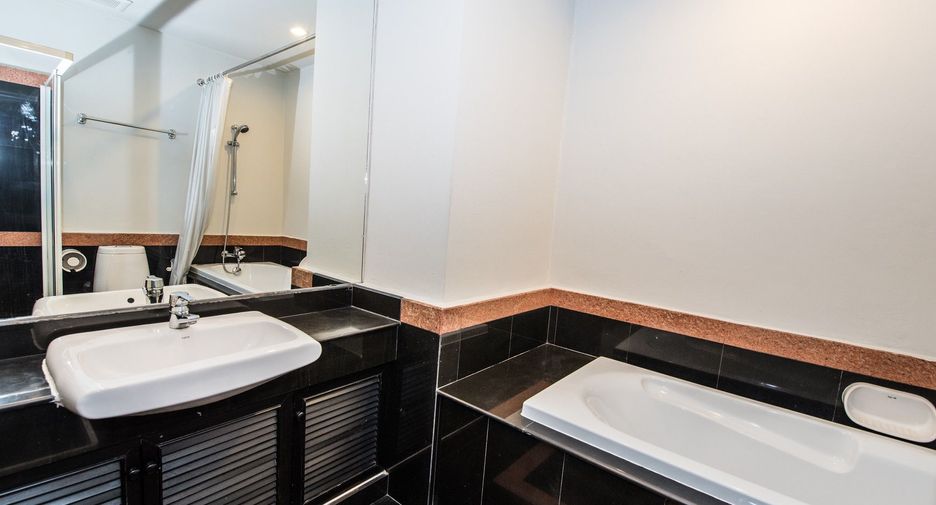 Wohnung zur Miete mit 2 Zimmer in Sathon, Bangkok