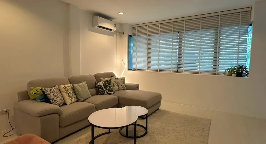 Reihenhaus zur Miete und zum Kauf mit 3 Zimmer in Thalang, Phuket