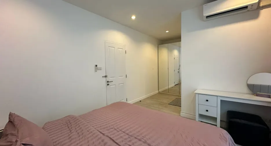 Reihenhaus zur Miete und zum Kauf mit 3 Zimmer in Thalang, Phuket