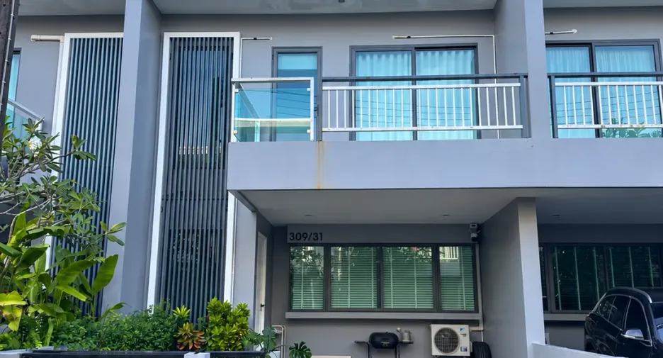 Reihenhaus zur Miete und zum Kauf mit 3 Zimmer in Thalang, Phuket