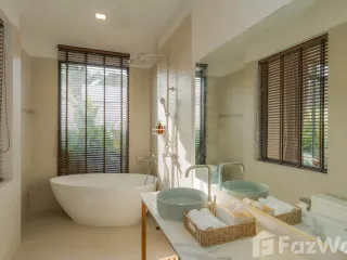 Villa en alquiler de 6 habitaciones en Thalang, Phuket