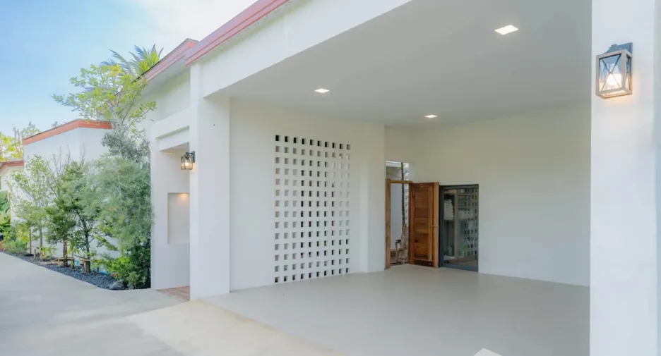 Villa en alquiler de 6 habitaciones en Thalang, Phuket