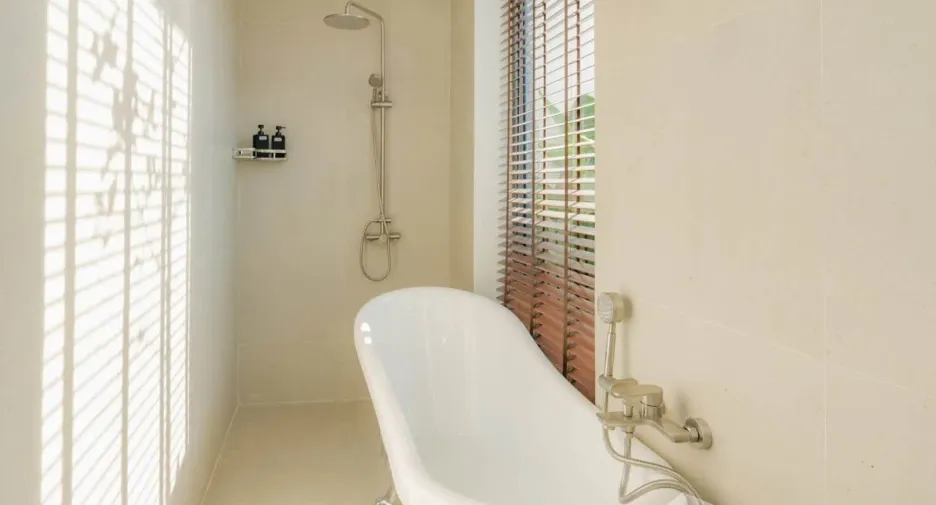 Villa en alquiler de 6 habitaciones en Thalang, Phuket