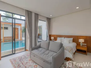 Villa en alquiler de 6 habitaciones en Thalang, Phuket