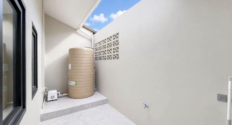 For sale 3 ベッドルーム house in Mueang Phuket, Phuket