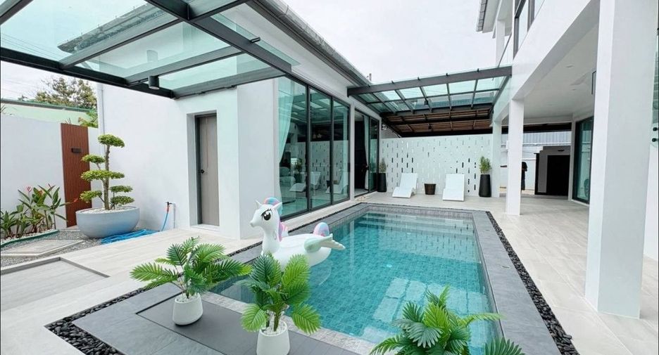 Villa en alquiler de 4 habitaciones en Mueang Phuket, Phuket
