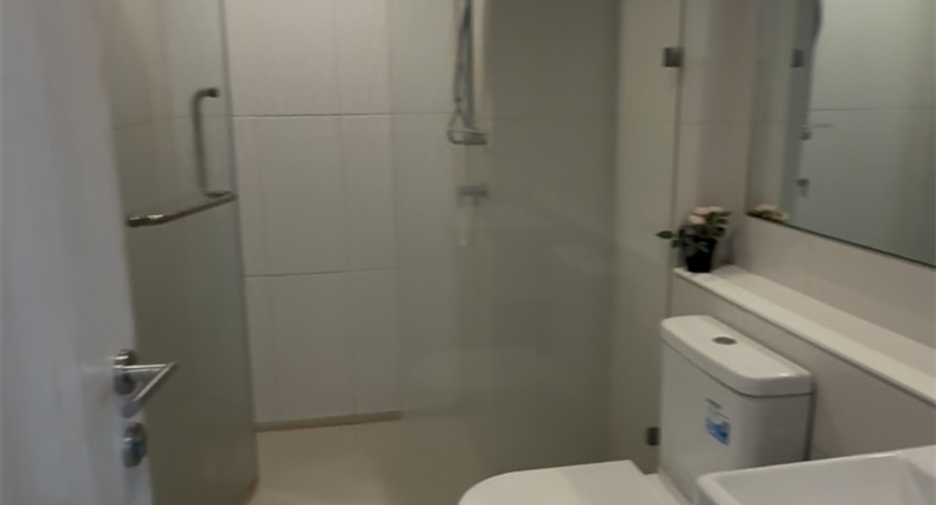 Condo en alquiler de 2 habitaciones en Pathum Wan, Bangkok