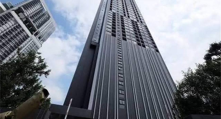 For sale 1 bed condo in Sathon, Bangkok