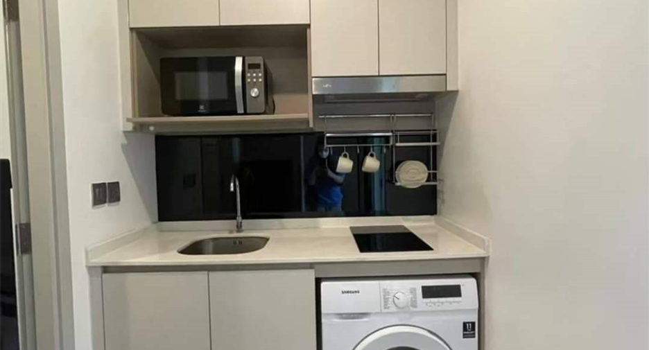 For sale 1 bed condo in Sathon, Bangkok