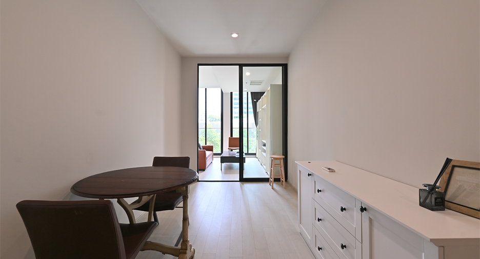 For rent 1 bed condo in Pathum Wan, Bangkok
