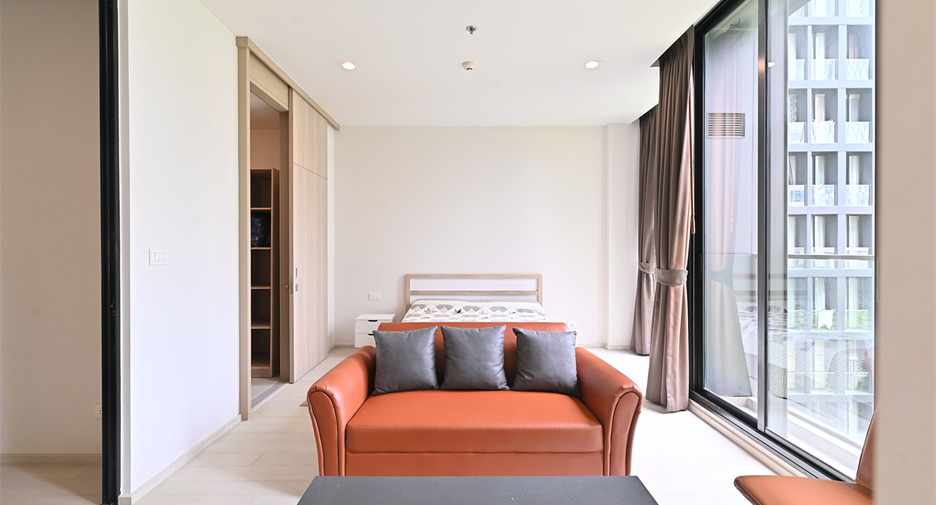 For rent 1 bed condo in Pathum Wan, Bangkok