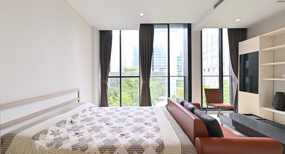 For rent 1 bed condo in Pathum Wan, Bangkok